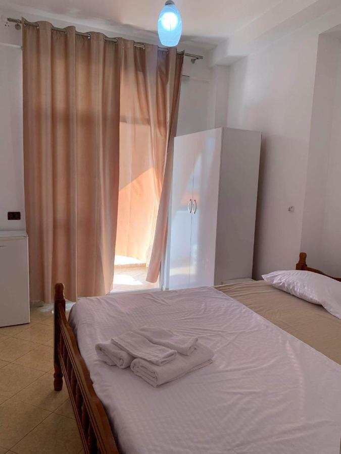 Elio'S Room ดูร์เรส ภายนอก รูปภาพ