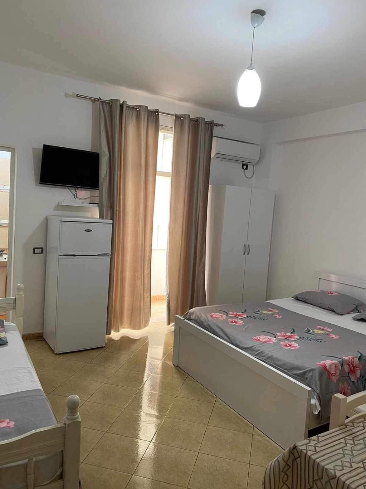 Elio'S Room ดูร์เรส ภายนอก รูปภาพ