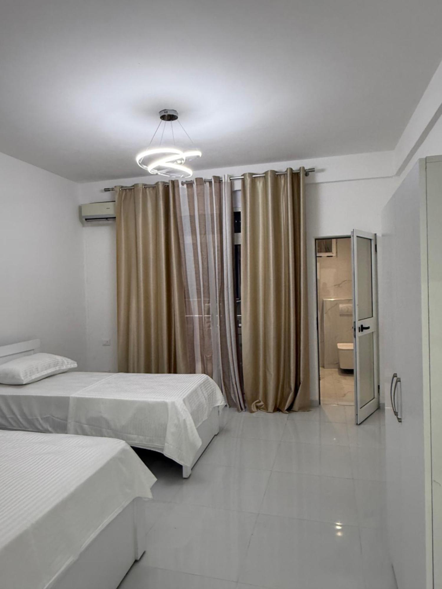 Elio'S Room ดูร์เรส ภายนอก รูปภาพ