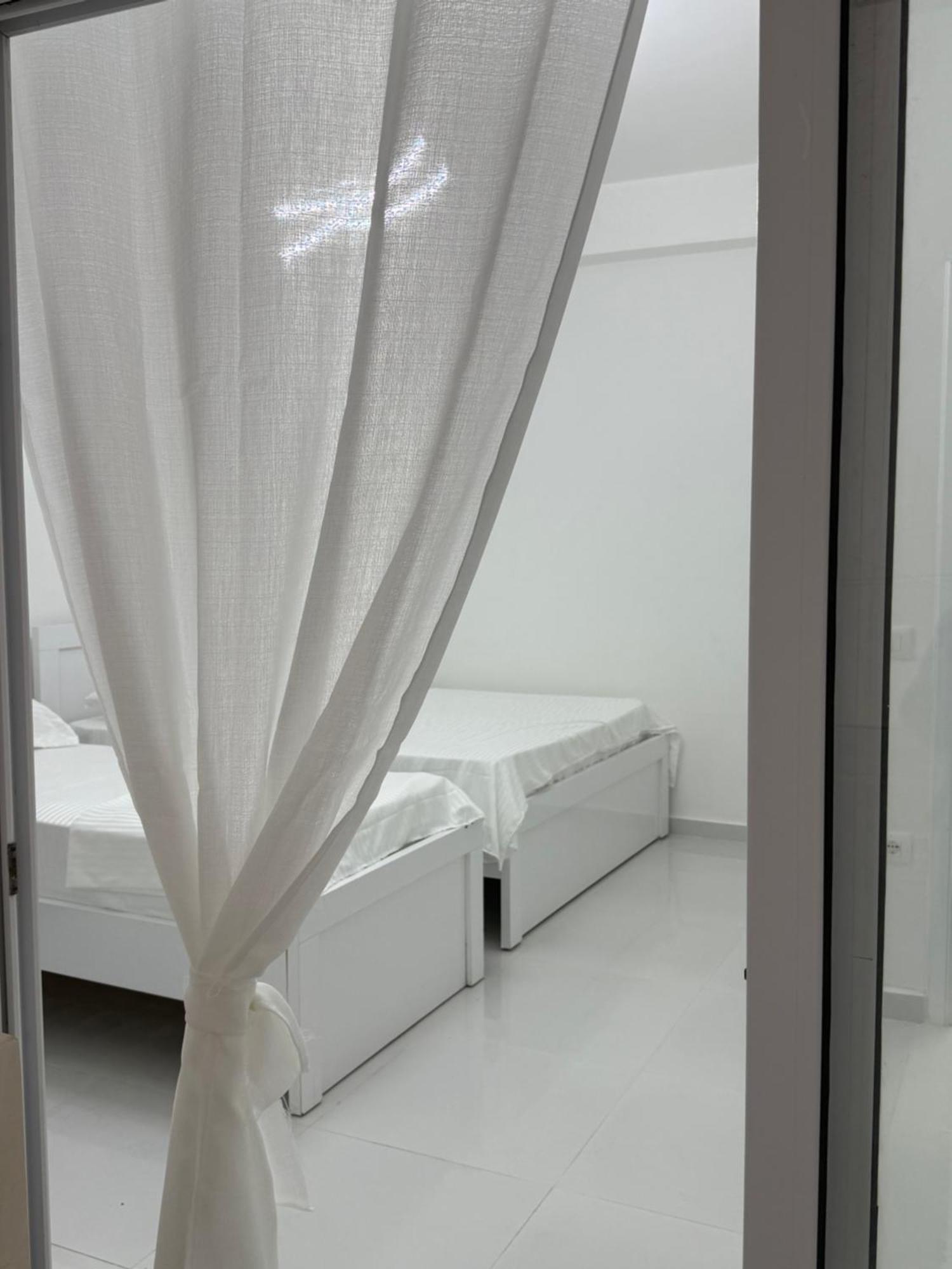Elio'S Room ดูร์เรส ภายนอก รูปภาพ