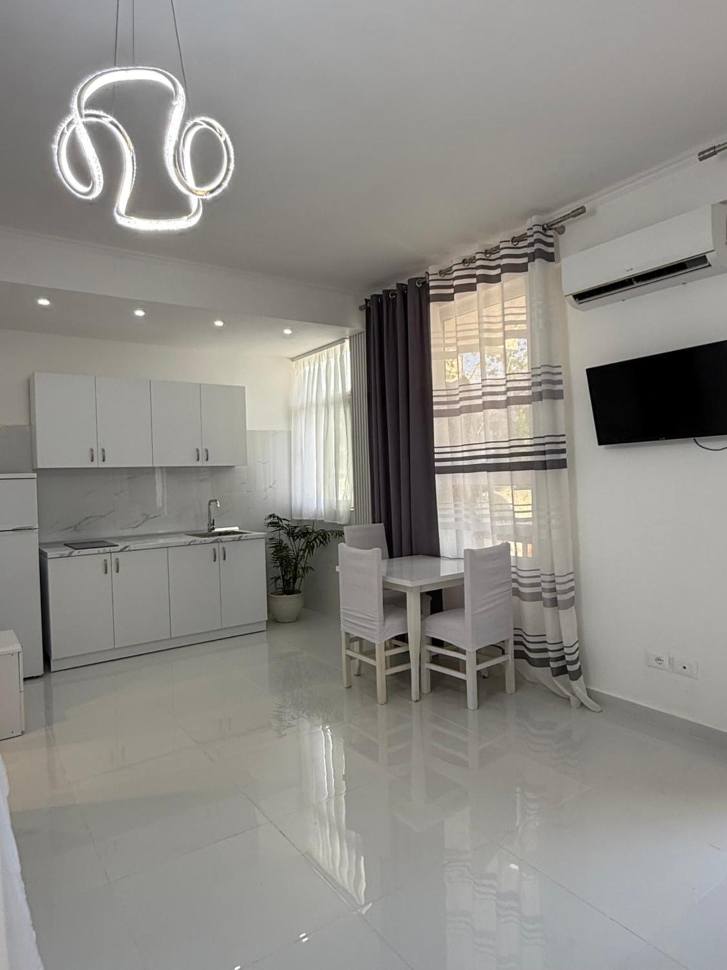 Elio'S Room ดูร์เรส ภายนอก รูปภาพ