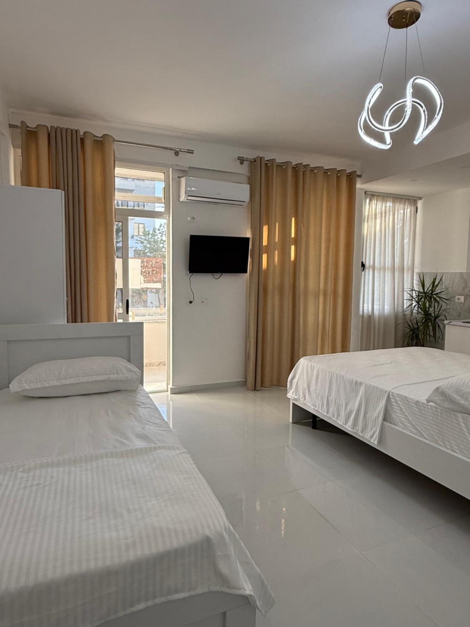 Elio'S Room ดูร์เรส ภายนอก รูปภาพ