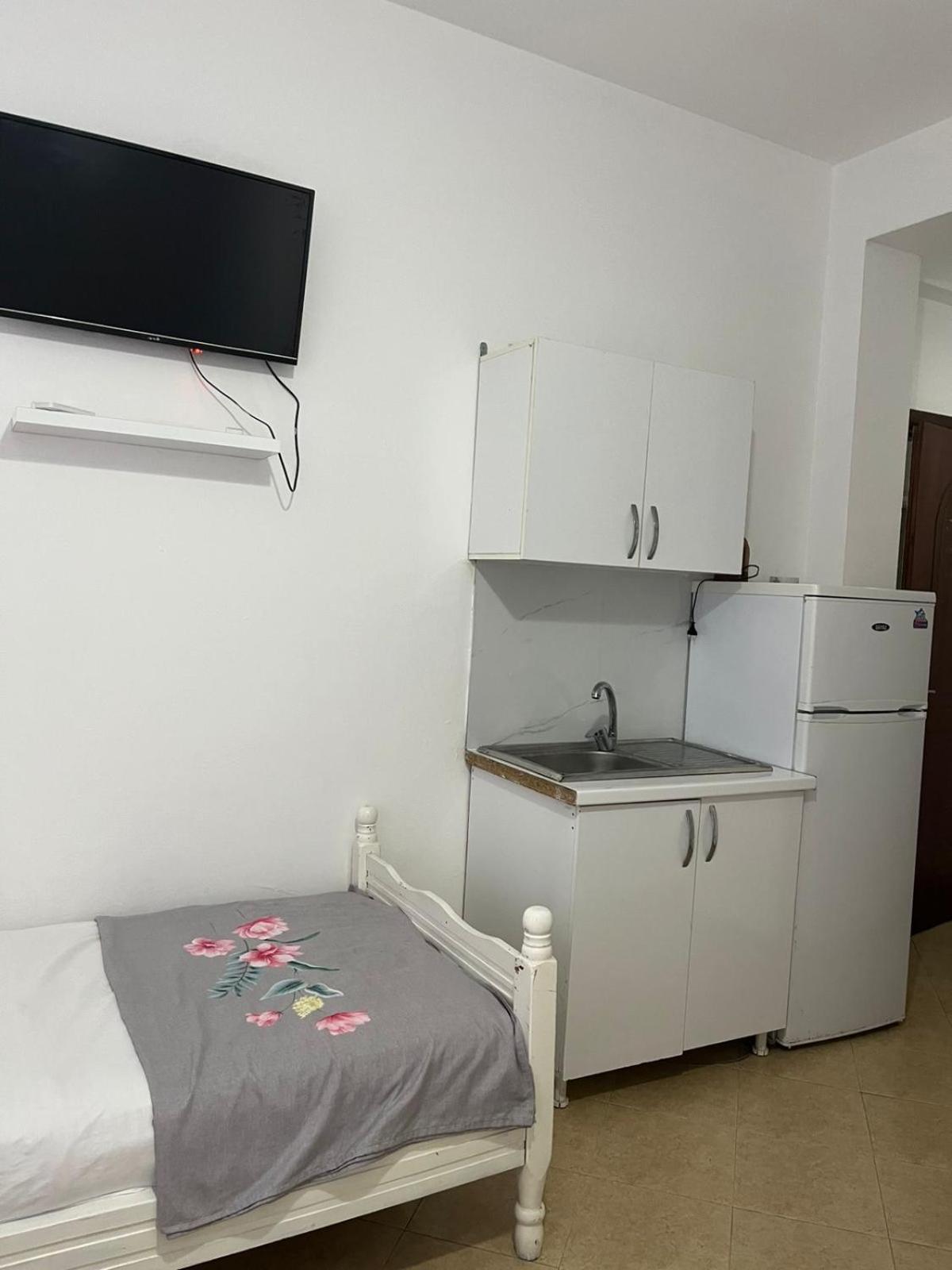 Elio'S Room ดูร์เรส ภายนอก รูปภาพ